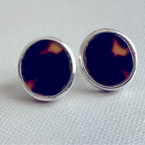 Tortoise Shell and Silver Round Oval Earrings
